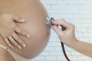 Чем опасно маловодие при беременности? 